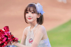 아시아 최고의 미녀 치어리더로 사랑받는 한국인 치어리더의 정체