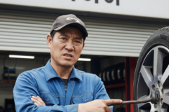타이어 가게 사장들이 절대 안쓴다는 의외의 브랜드