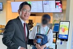 이재용 회장이 APEC에서 커피 선물준 직원에게 준 용돈 액수 수준