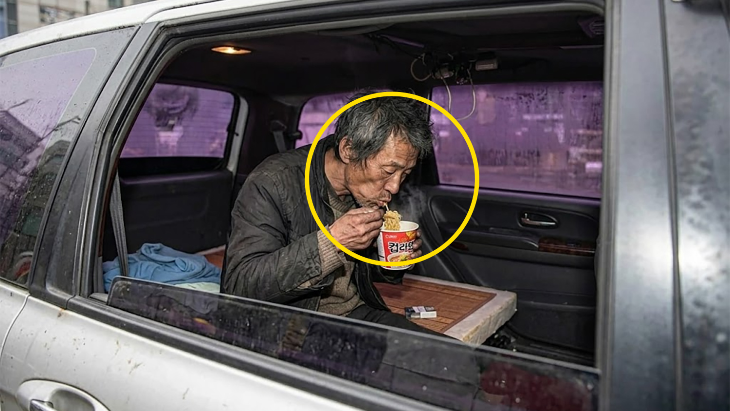 제주 해수욕장 알박기 차량의 비밀, 8년간 복지 거부한 남성의 사연