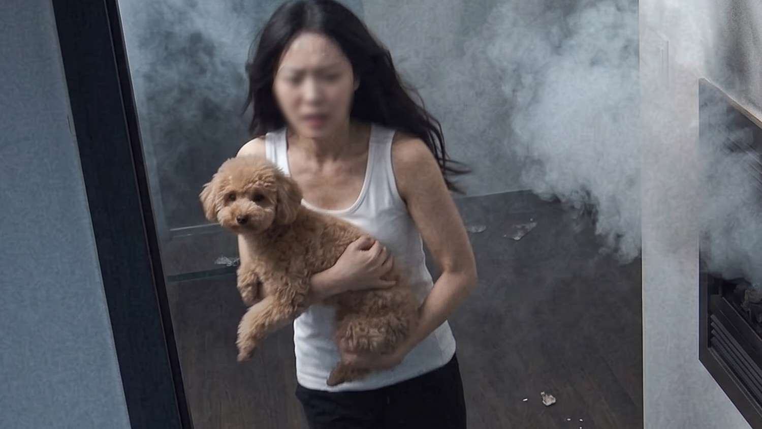 불나면 개냐? 아이냐? 아이보다 개 먼저 구하겠다는 글에 난리 난 상황