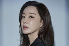 유시민이 대학 동문인게 부끄럽다며 공개 저격한 서울대 출신 女연예인