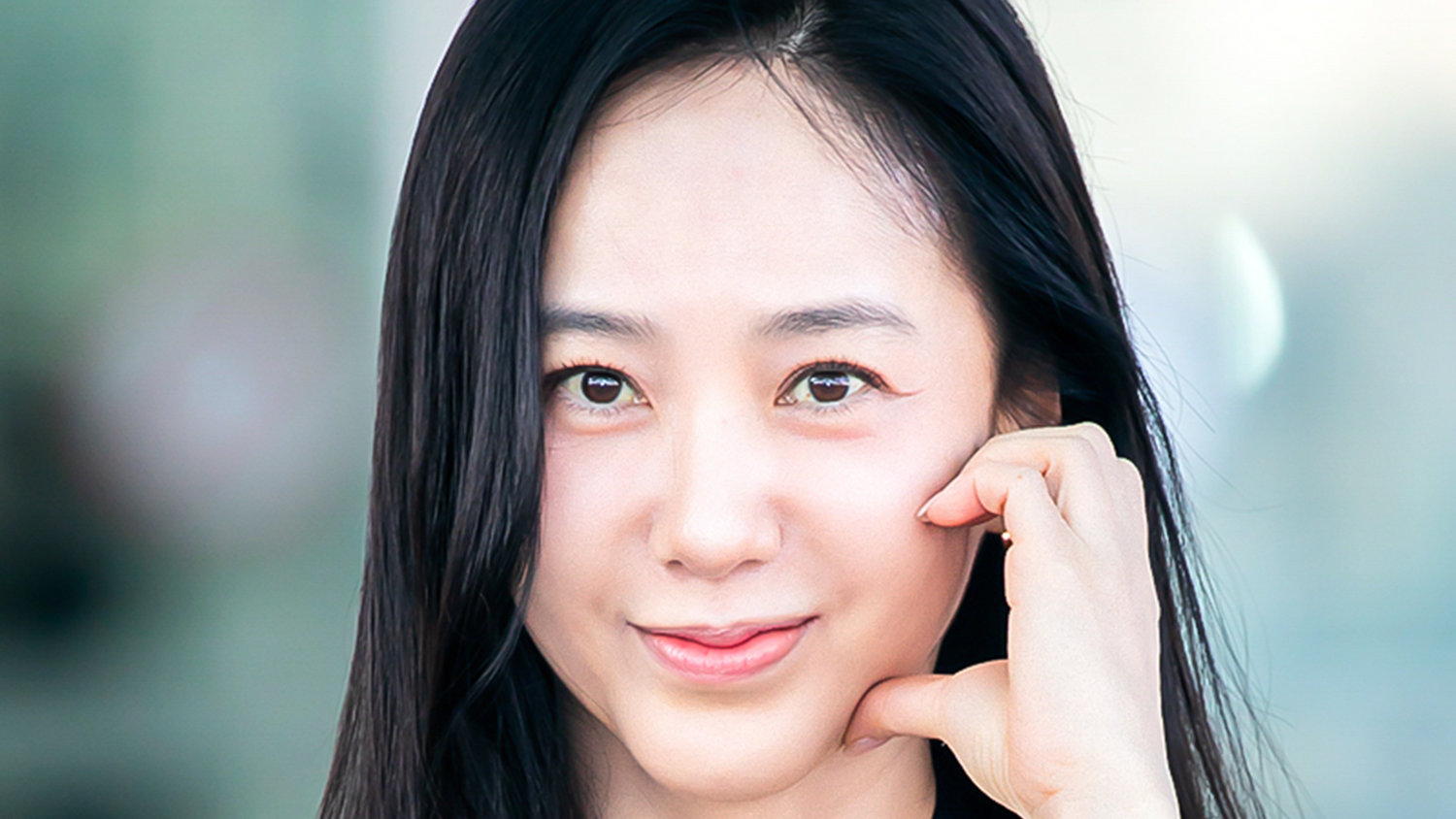 시아버지가 140억원 재산을 증여 해줘서 재벌급 며느리가 된 연예인