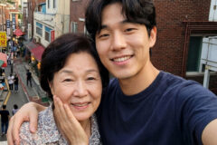 사귀면 건물 준다고 해서 65세 여성과 5년간 사귄 20대 남성