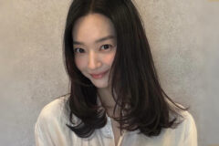 배우 신민아, 통장에 15년 넘도록 37억 이상 빠져나가…난리 났다