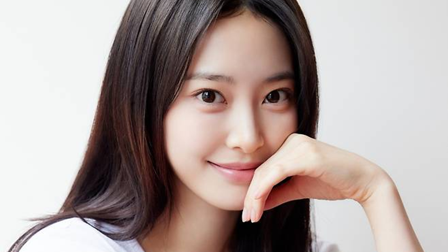 그러고 보니 닮았네…아이돌 출신 신인배우라는 차승원 딸의 정체
