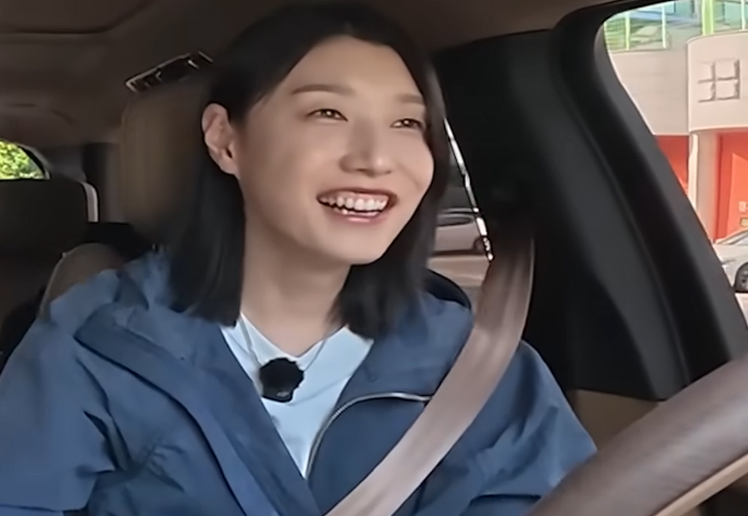 키 192cm 장신 김연경이 타는 거액의 초대형 자동차
