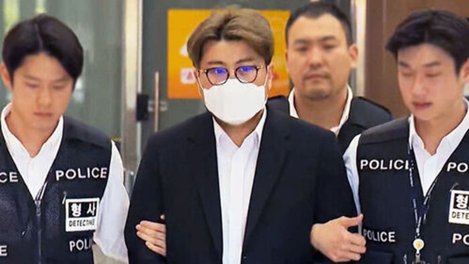 팬들이 트럼프 美 대통령에게 ‘석방’ 요청하며 구하려 했던 한국 가수