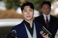 박수홍의 과거 여성과 동거한 내용 폭로한 형수, 결국 법정에서 울면서…