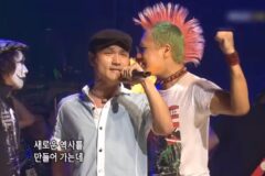 생방송 가요프로그램에 출연한 팀이 바지 내리고 노출 ‘역대급 방송사고’