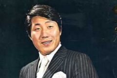 후배 때려서 전성기에 퇴출당해 30년째 떠돌이 생활중인 前 연예인