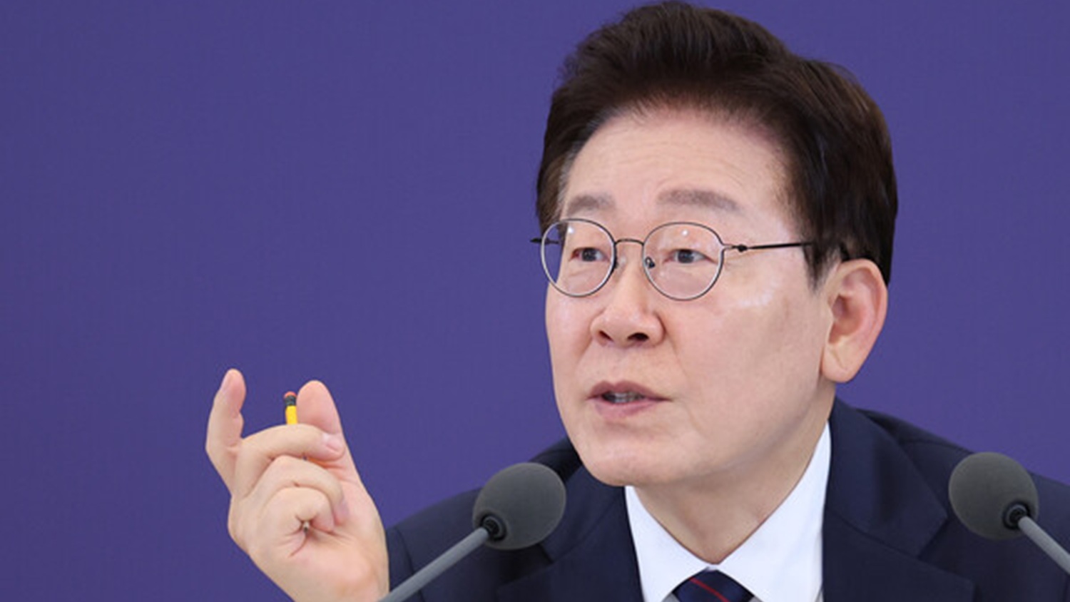 이재명 대통령 탄핵 청원 닷새 만에 ’30만 명’ 돌파…인파 몰리는중
