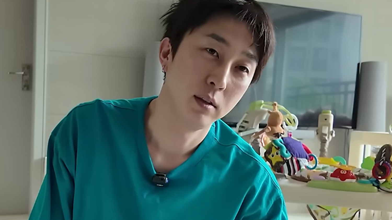 자녀 위해서 수십년 유지한 모든 문신을 다 지우기로 한 연예인