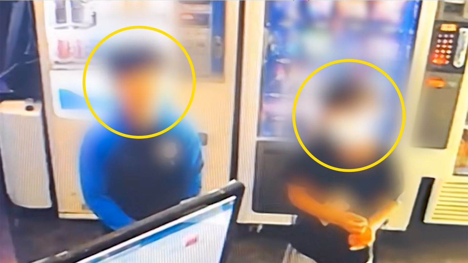 PC방 금고 따고 CCTV에 엄지 척하며 ‘넘버원’ 조롱한 촉법 초등학생들