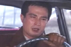 박정희 대통령의 차를 앞질러 버린 연예인의 차와 최후