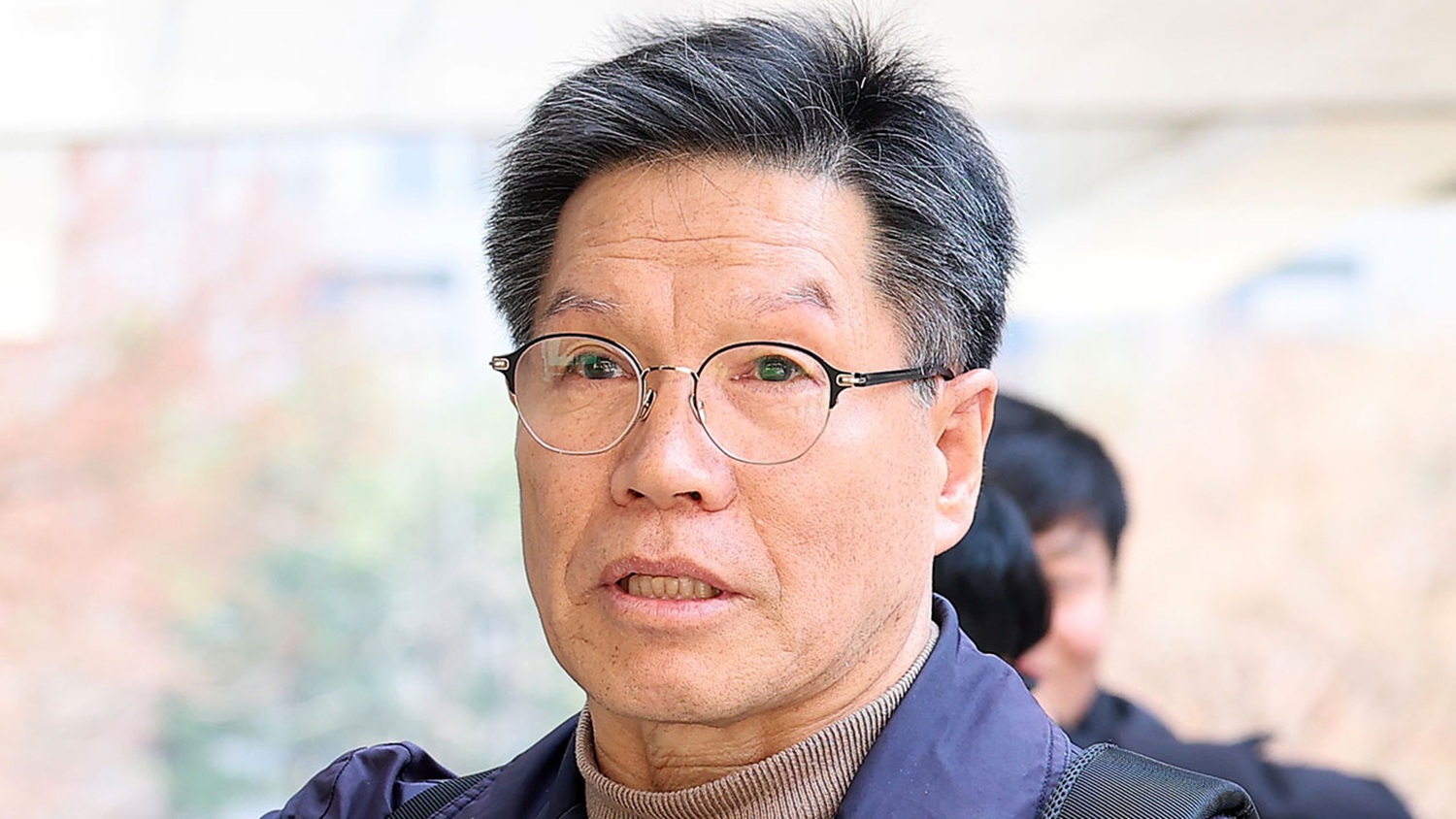 李대통령이 짐승이라며 격리해야 한다는 이 남자…결국 법원마저 포기