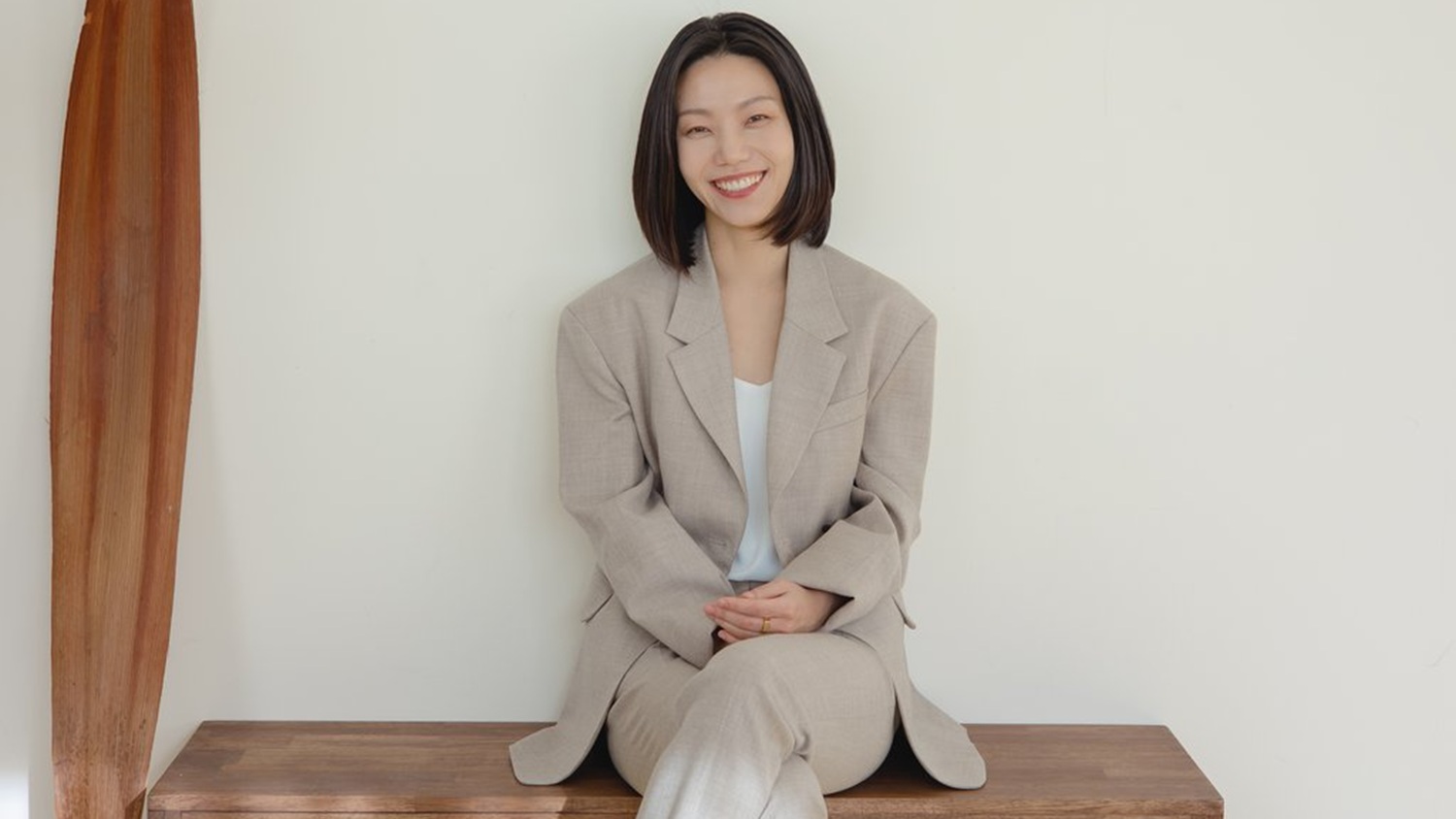 서울대 교수직을 때려치우고 무명 배우의 길을 선택한 여배우의 근황