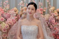 토요일날 예고없이 깜짝 결혼했다고 발표해 모두를 놀라게 톱여배우