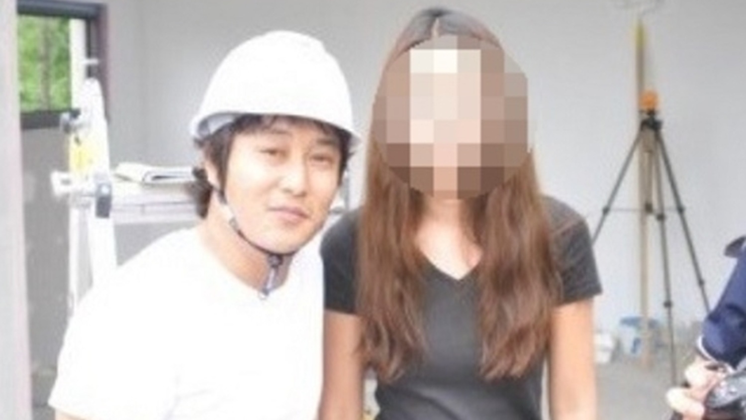 연예인 남편을 사망보험 24개에 가입시키고 수익자를 자신으로 한 아내
