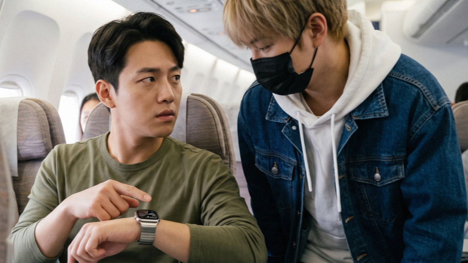 ‘땅콩 회항급’ 남자 아이돌이 공항 지각을 해서…귀국행 비행기 지연 ‘파문’