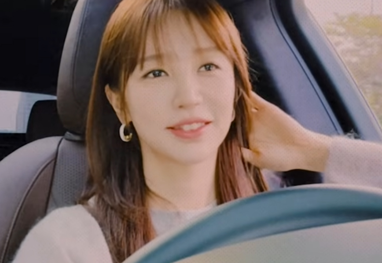 이런 차가 있었어? 국민 걸그룹의 1억원대 럭셔리카