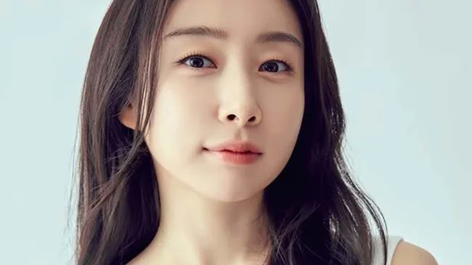 무명 걸그룹이라는 이유로 지속적인 노출 강요를 견뎌낸 가수의 근황