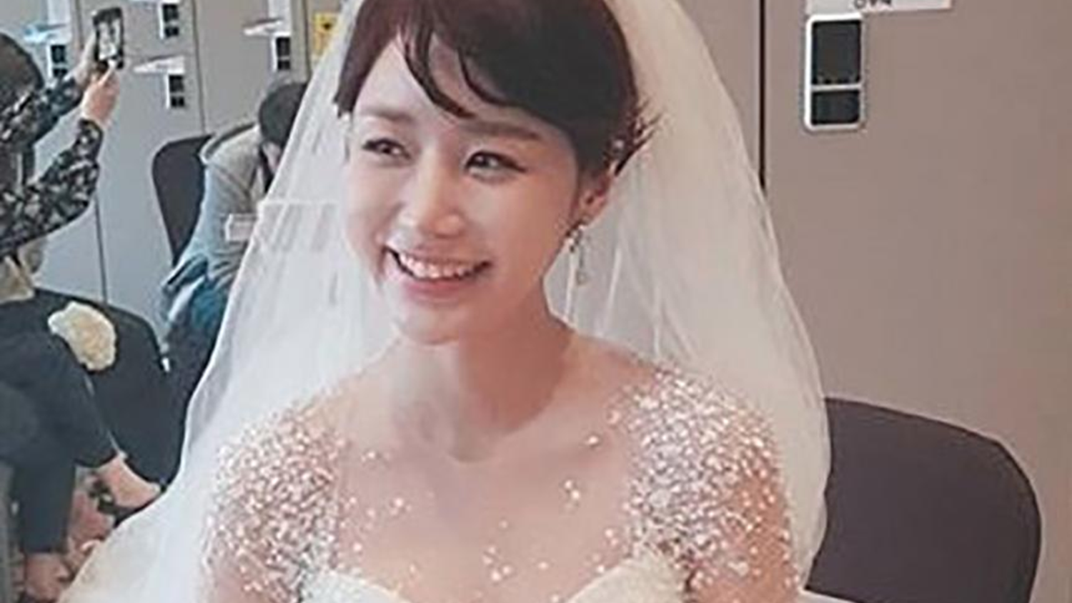 하필 결혼식날 김연아가 결혼해 아무도 결혼, 임신한줄 몰랐던 여자 연예인