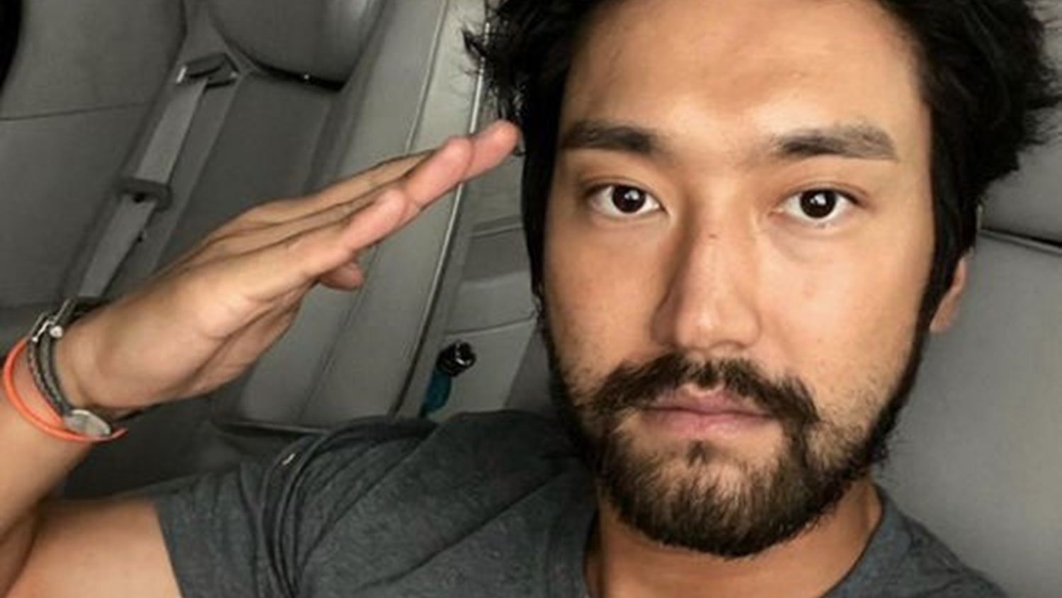 과거 中영화 찍은거에 실망했다는 팬의 말에 응수한 보수진영 대표 연예인