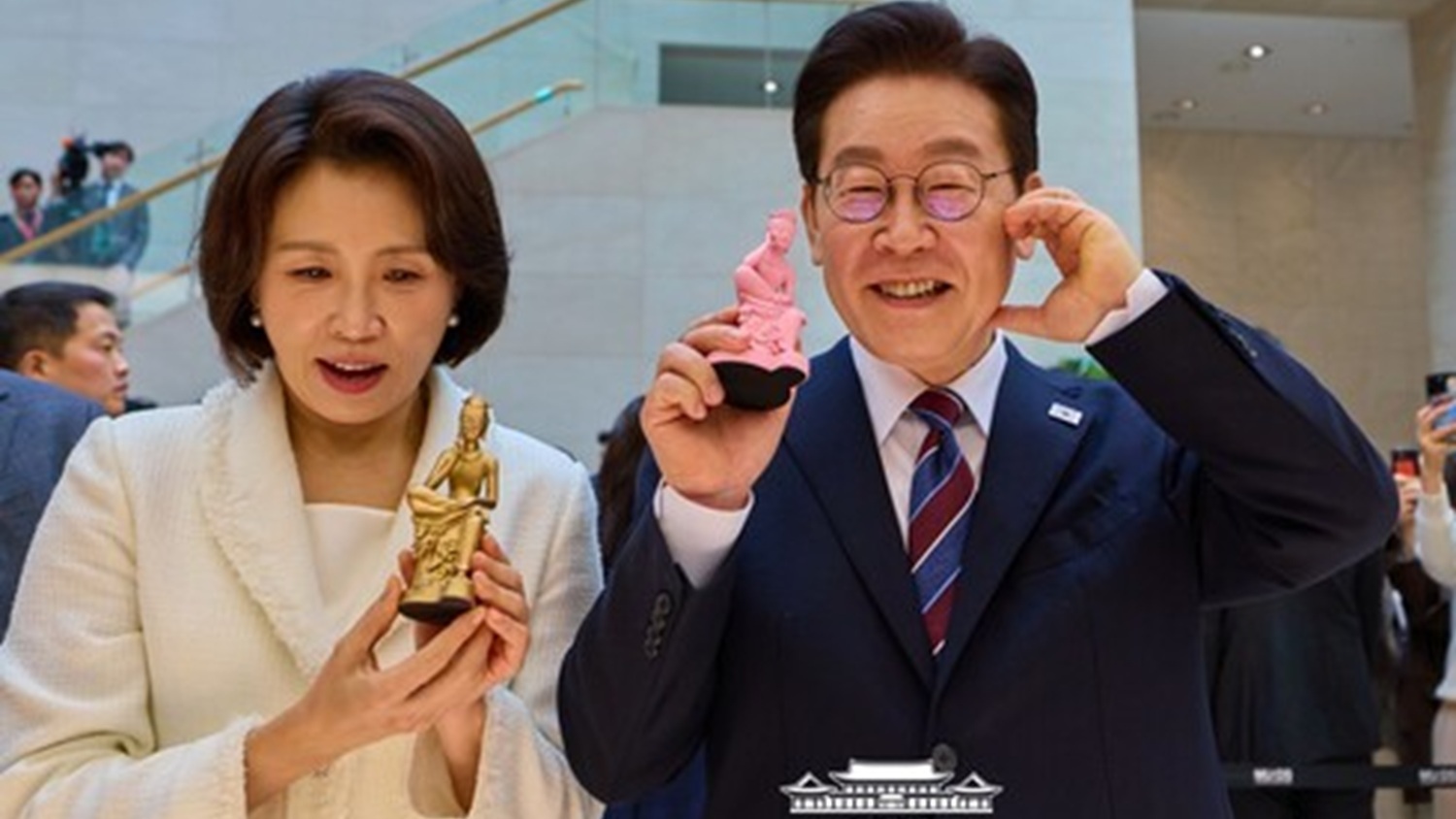 “이재명 대통령, 25억 원 챙기고 ‘난 집 없다 여유”폭로…논란 ‘일파만파’