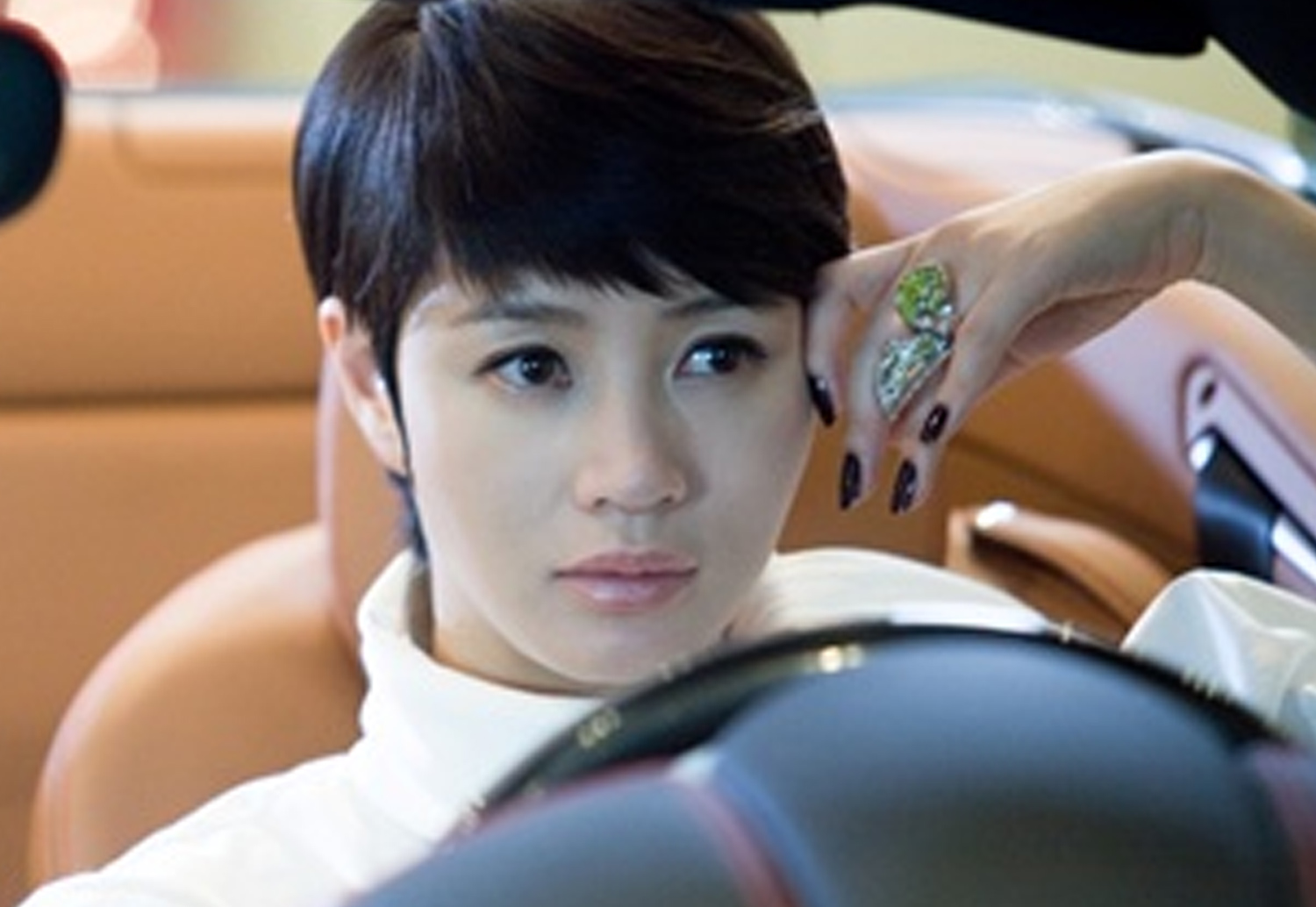 해외 본사까지 인정하고 김혜수에게 준 엄청난 자동차