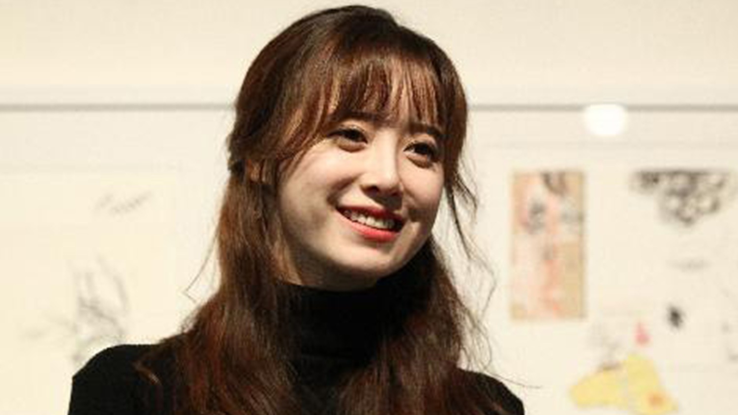 쇼크와 실신해서 구급대원이 옷벗겨 구했다는 여배우…알고보니 거짓말?