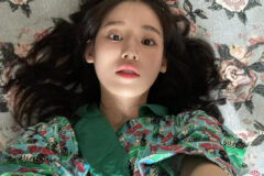 21살에 아이 엄마가 되어서 30대인 현재 15살 아들있는 여자 연예인